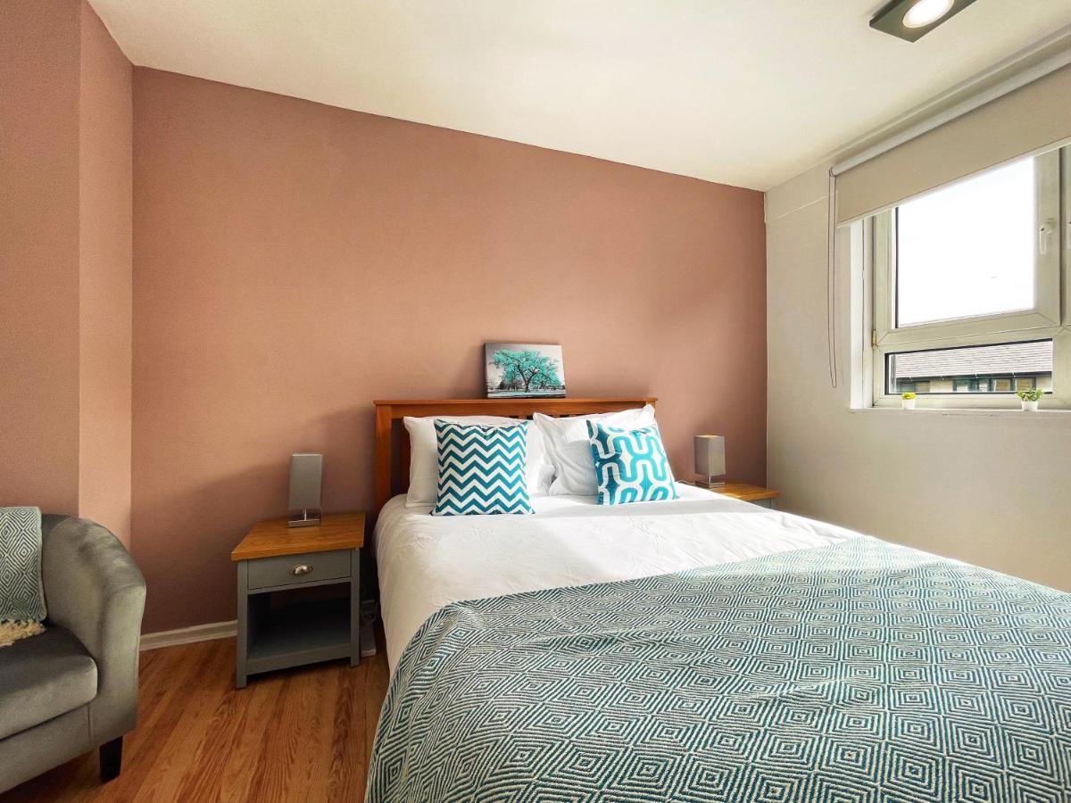 Noah'S Place In Mile End London Luaran gambar