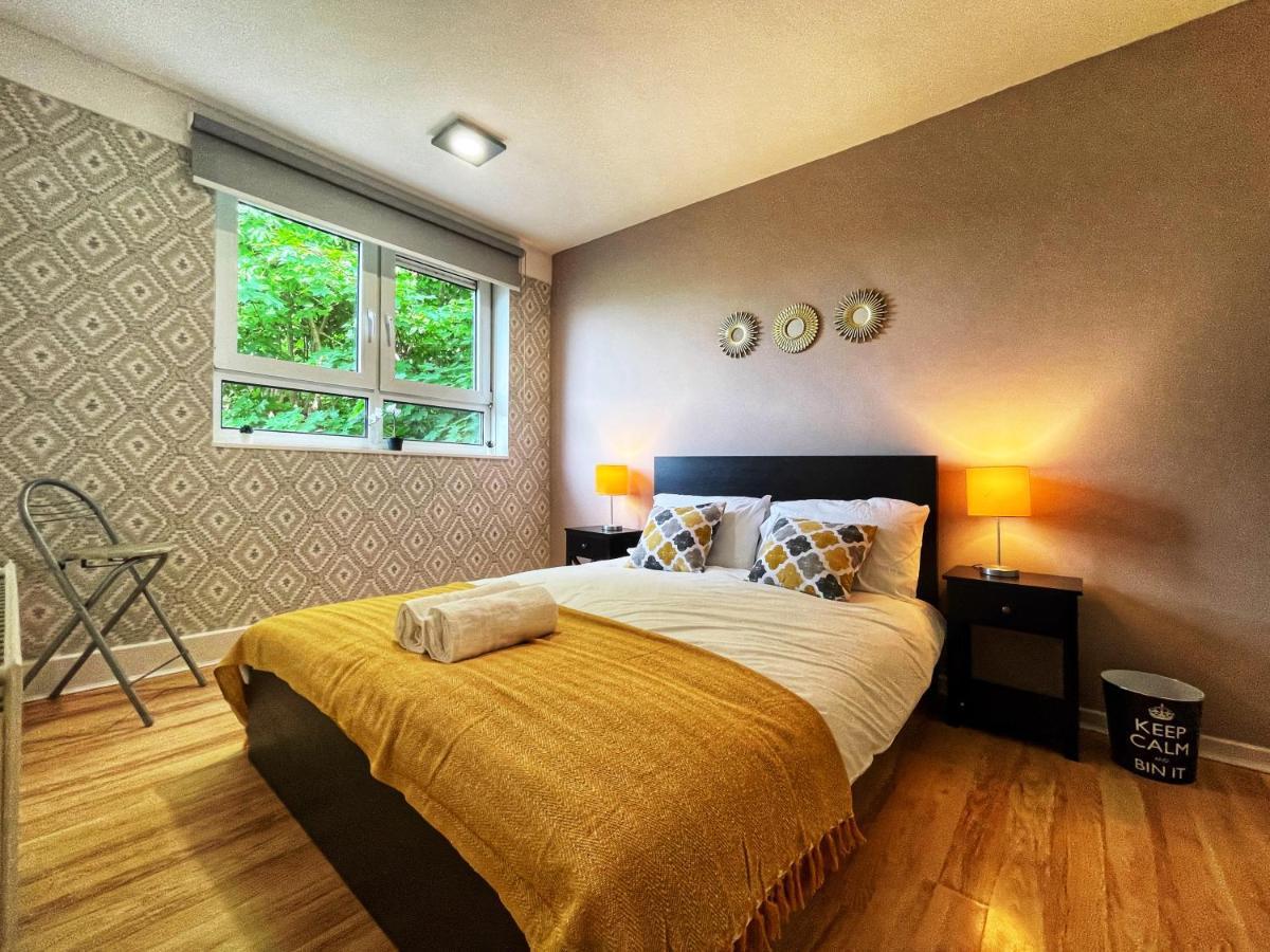 Noah'S Place In Mile End London Luaran gambar