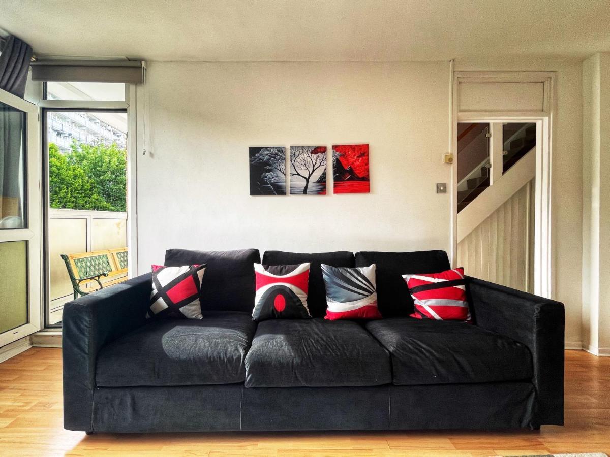 Noah'S Place In Mile End London Luaran gambar